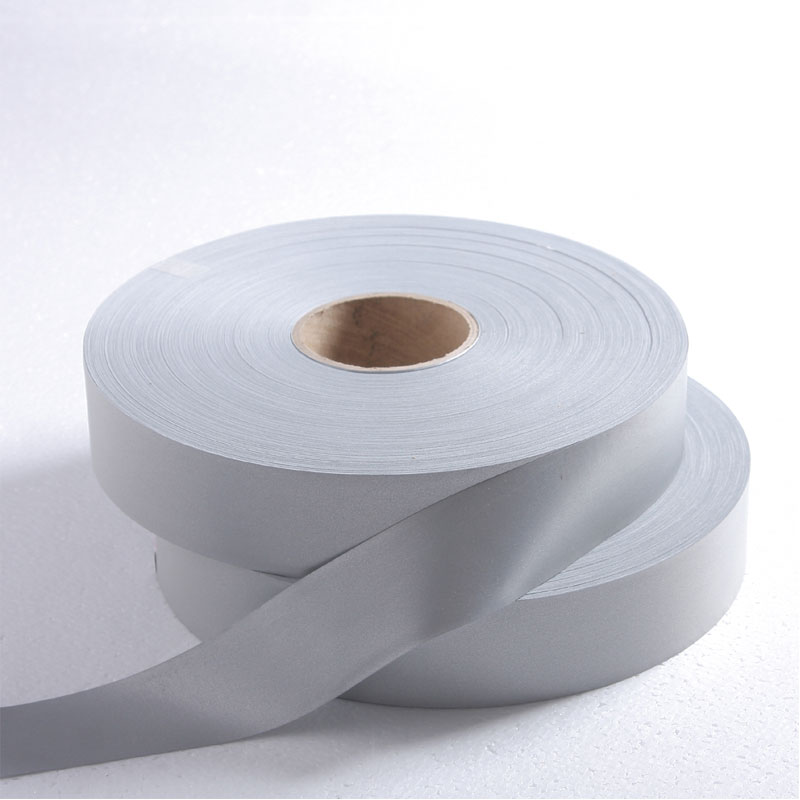 耐水洗、干洗亮銀TC反光布 亮度＞420